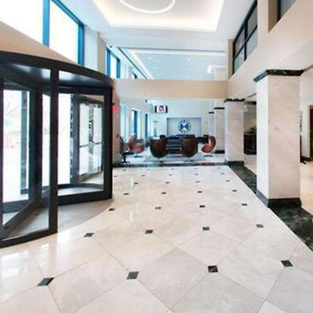 Comfort Inn & Suites - Kew Gardens Near La Guardia Airport ニューヨーク エクステリア 写真